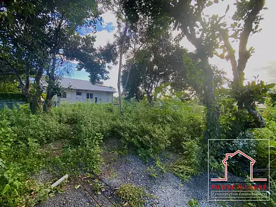 Terrain, 655 m²