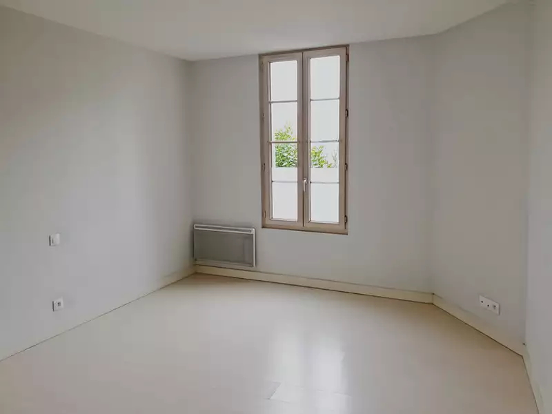 Immeuble, 196 m²