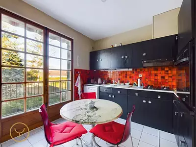 Maison, 200 m²