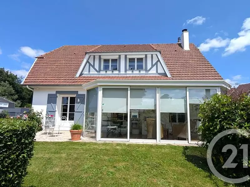 Maison, 162 m²