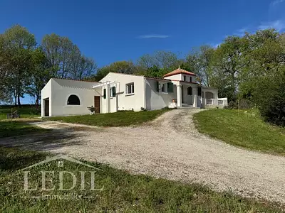 Maison, 146 m²