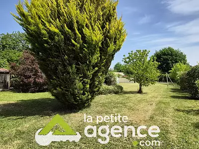 Maison, 166 m²