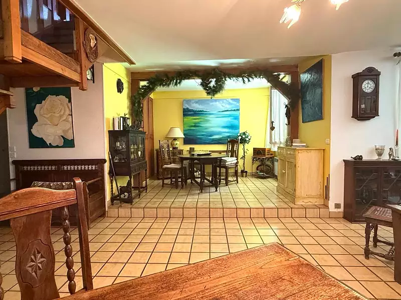 Maison, 192 m²
