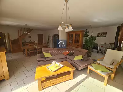 Maison, 200 m²
