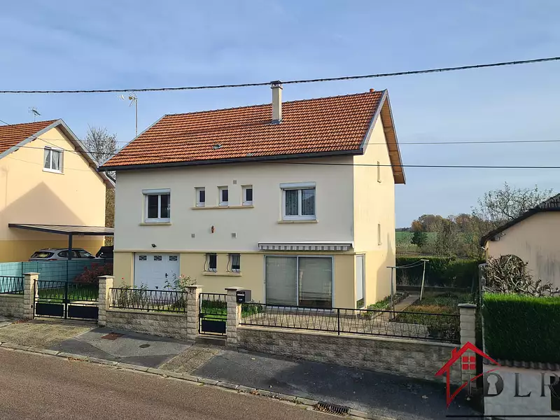 Maison, 94 m²