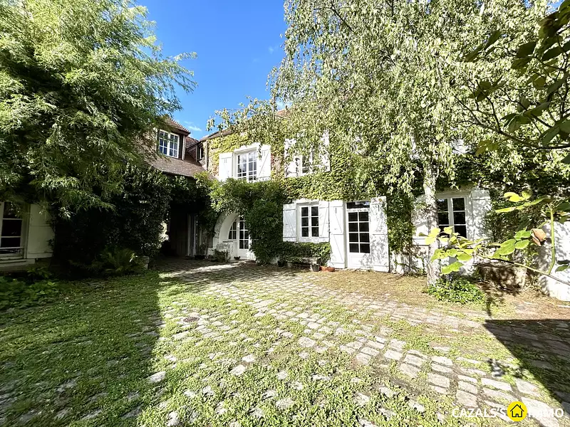 Maison, 194 m²