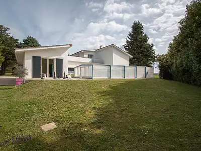 Maison, 197 m²