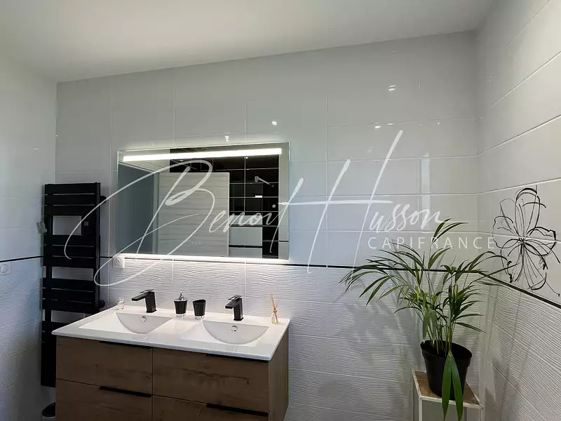 Maison, 157 m²