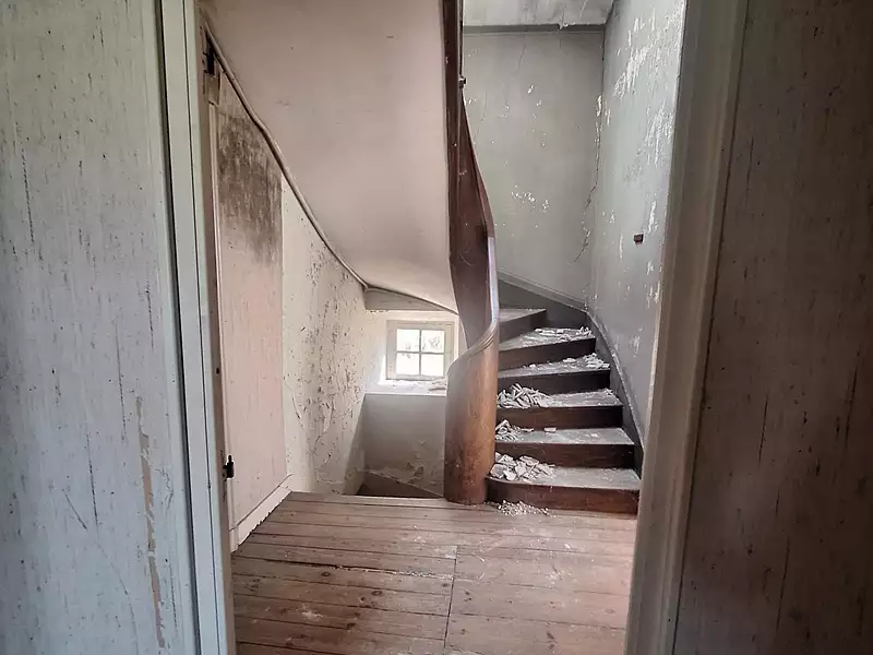 Maison, 240 m²