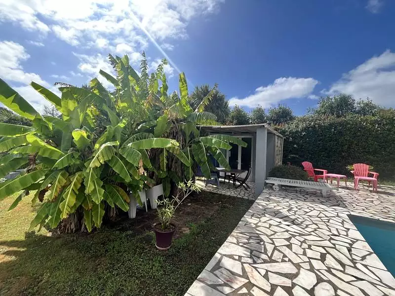 Maison, 205 m²