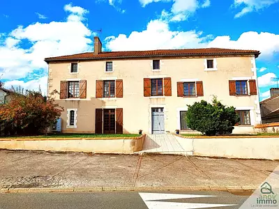 Maison, 243 m²