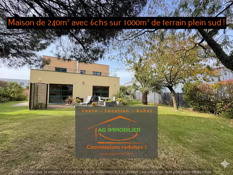 Maison, 240 m²