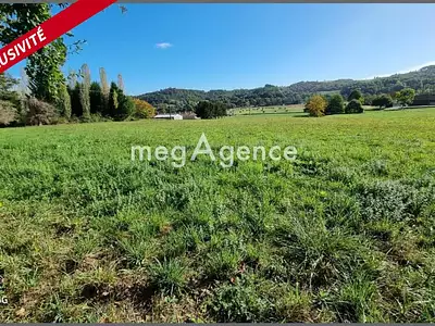 Terrain, 5 000 m²
