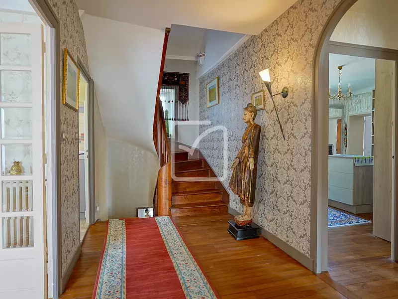 Maison, 310 m²