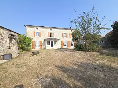 Maison, 158 m²
