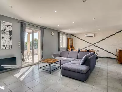 Maison, 114 m²