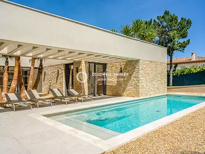 Maison, 260 m²