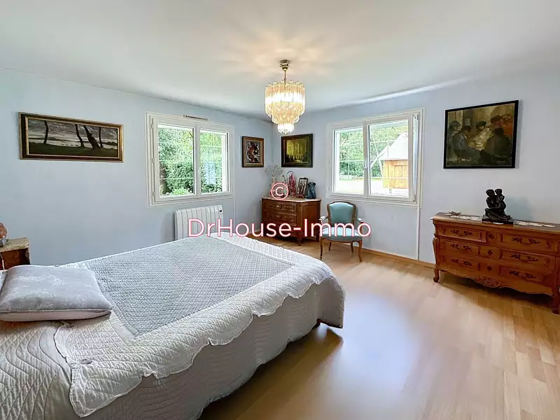 Maison, 167 m²