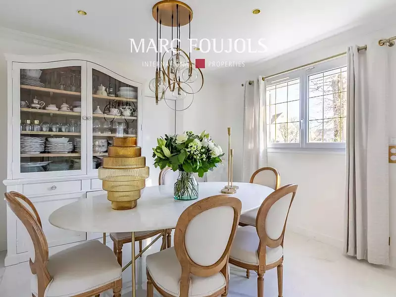 Maison, 160 m²