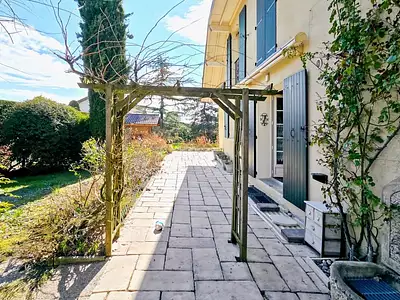 Maison, 241 m²