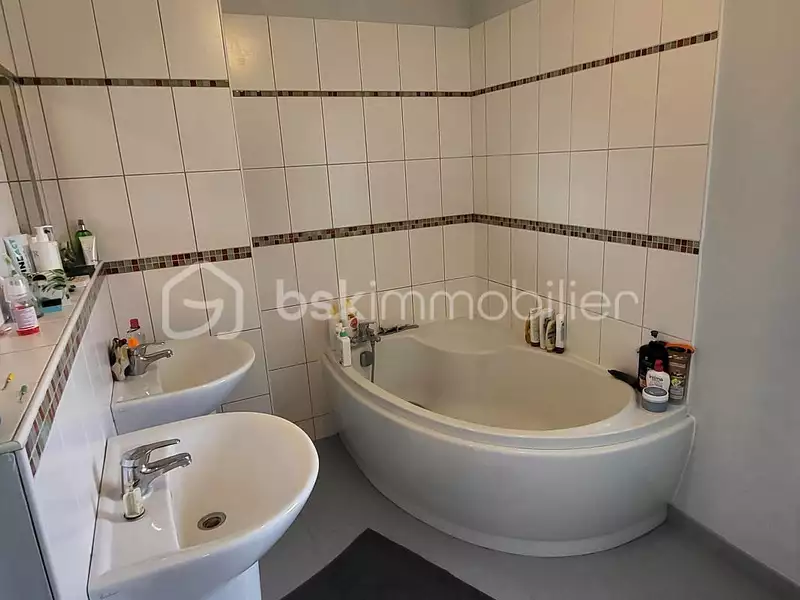 Maison, 116 m²