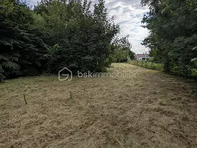 Terrain, 1 033 m²