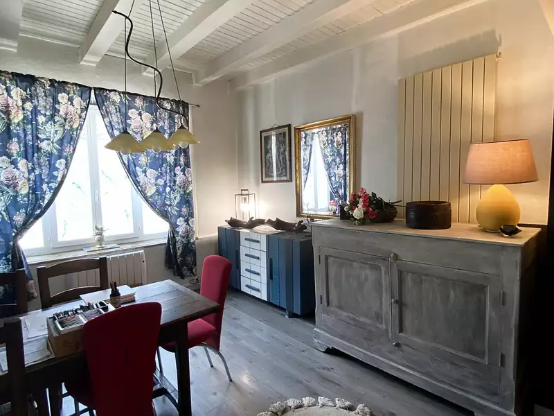 Maison, 184 m²