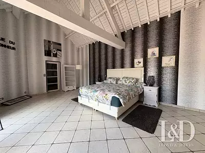 Maison, 236 m²