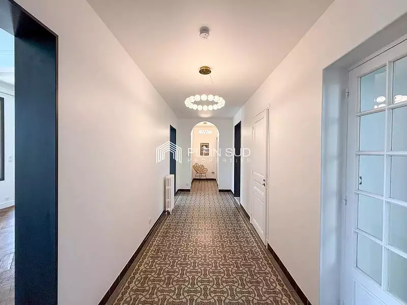 Maison, 363 m²