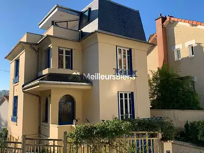 Maison, 148 m²