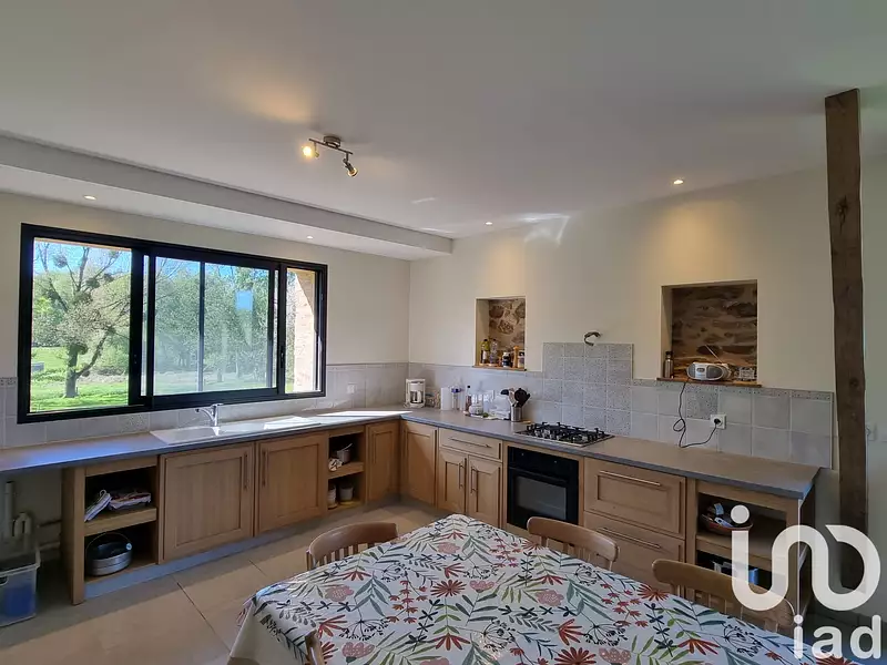 Maison, 200 m²