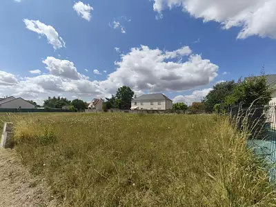 Terrain, 735 m²