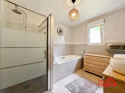 Maison, 145 m²