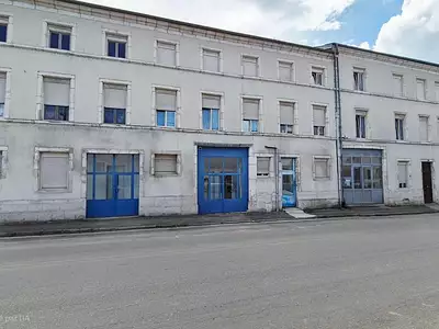 Immeuble, 1 011 m²