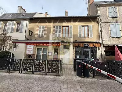 Immeuble, 177,27 m²