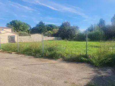Terrain, 846 m²