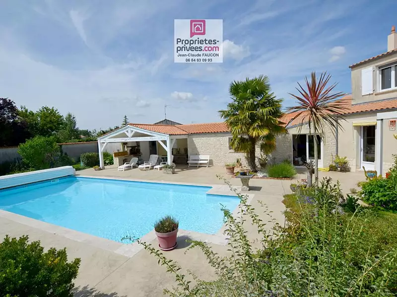 Maison, 187 m²