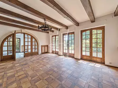 Maison, 236 m²