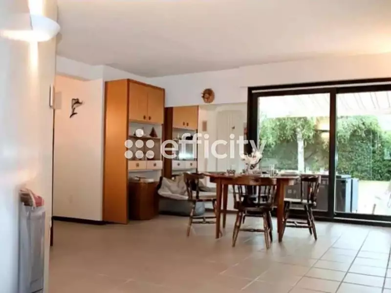 Maison, 120 m²