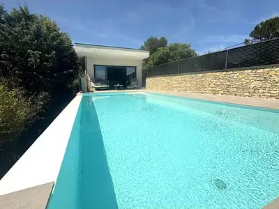 Maison, 211 m²