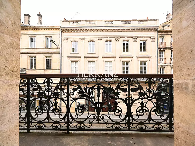 Appartement, 400 m²