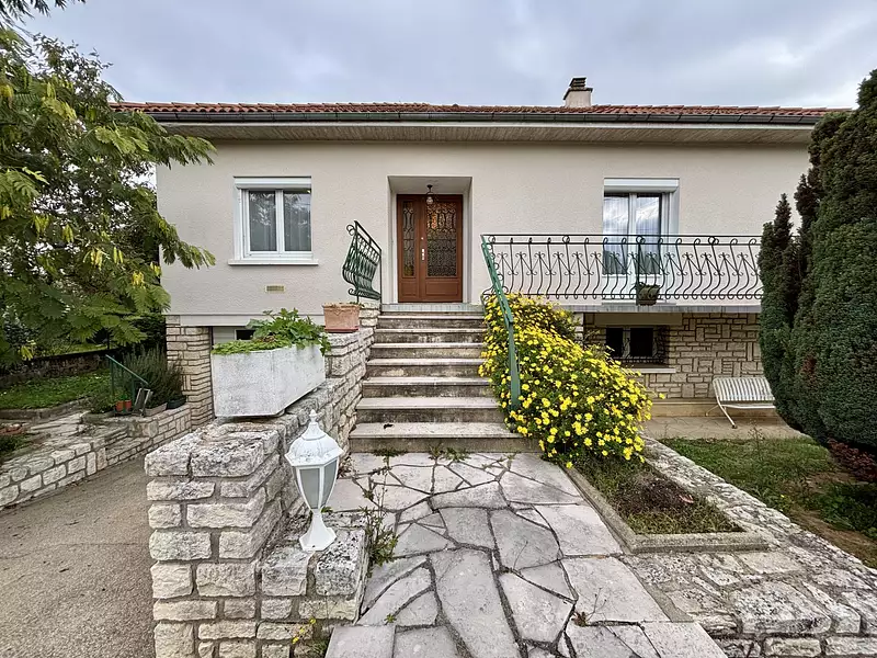 Maison, 135,96 m²