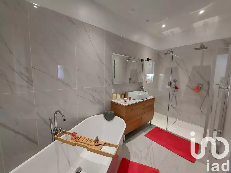 Maison, 207 m²