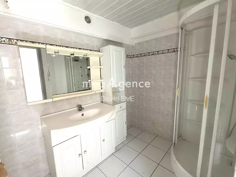 Maison, 151 m²