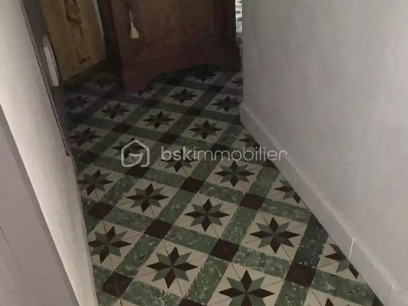 Maison, 266 m²