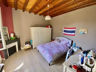 Maison, 166 m²