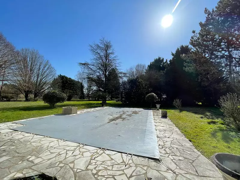 Maison, 253 m²