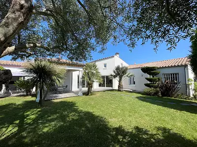 Maison, 176 m²