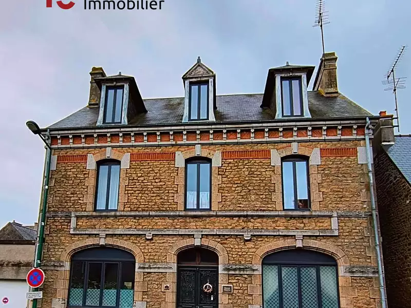 Maison, 224 m²