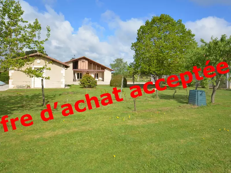 Maison, 166 m²
